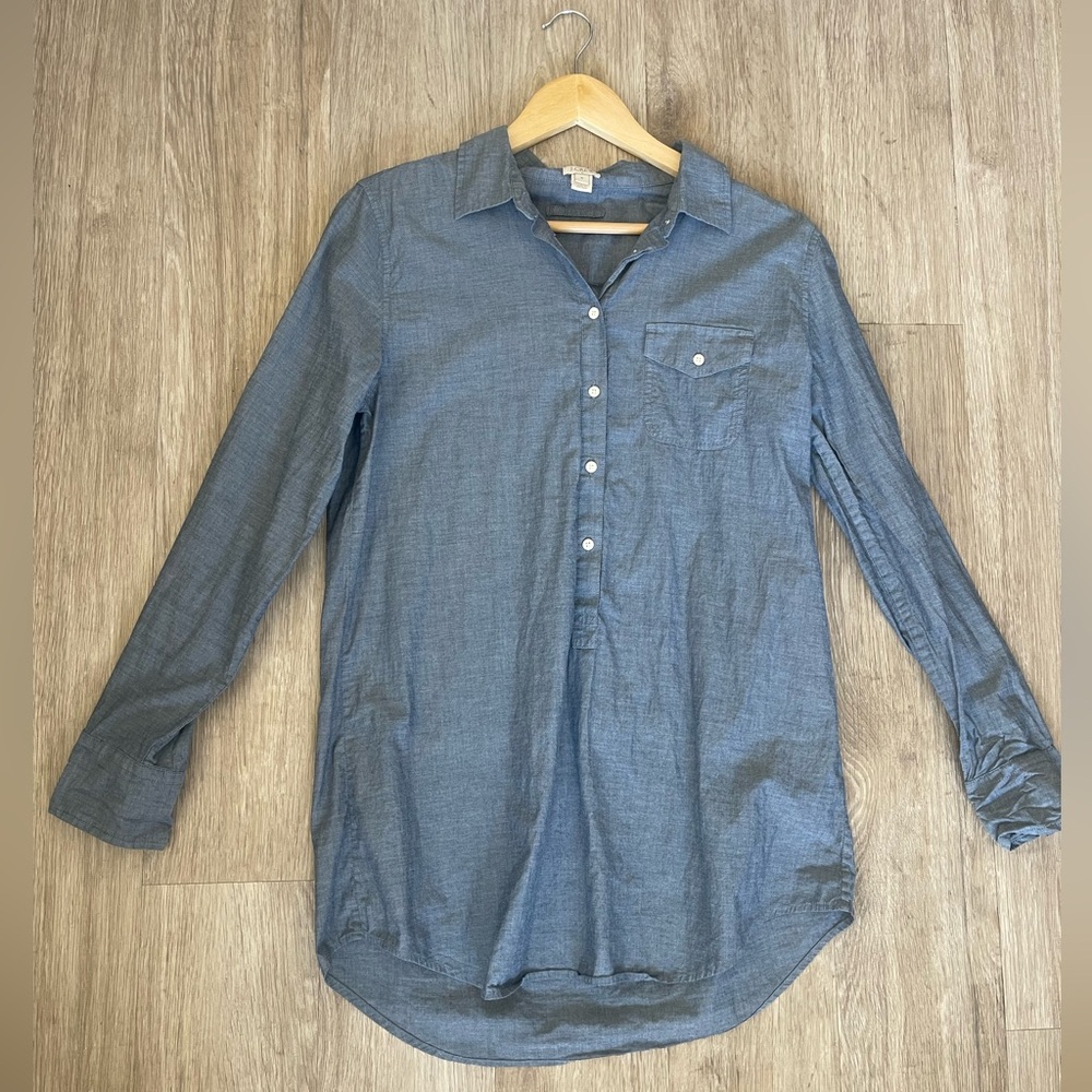 J. Crew Chambray Cotton Button Down Shirt Women’s Medium